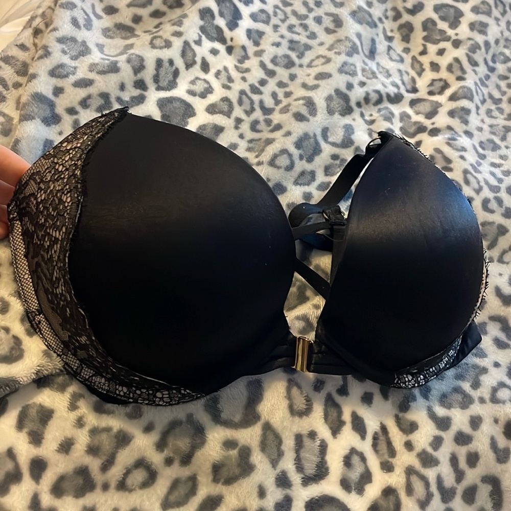 Black Victoria Secret Bra